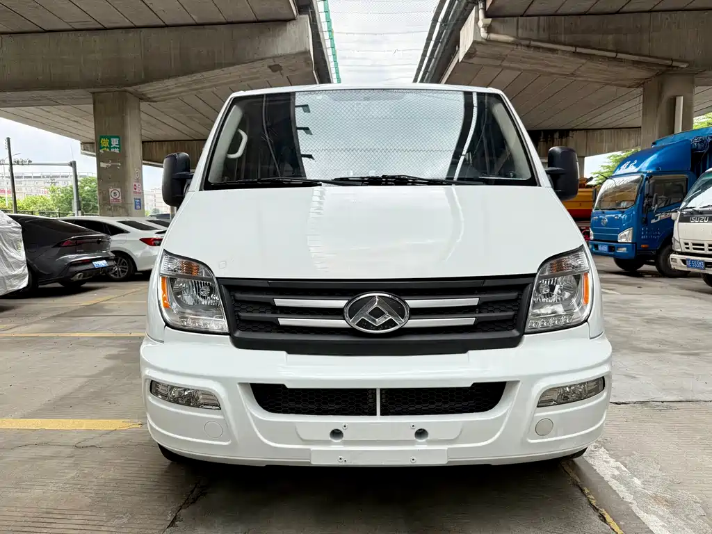 Maxus V80 2023