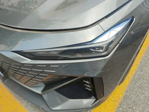 Changan UNI-V 2024