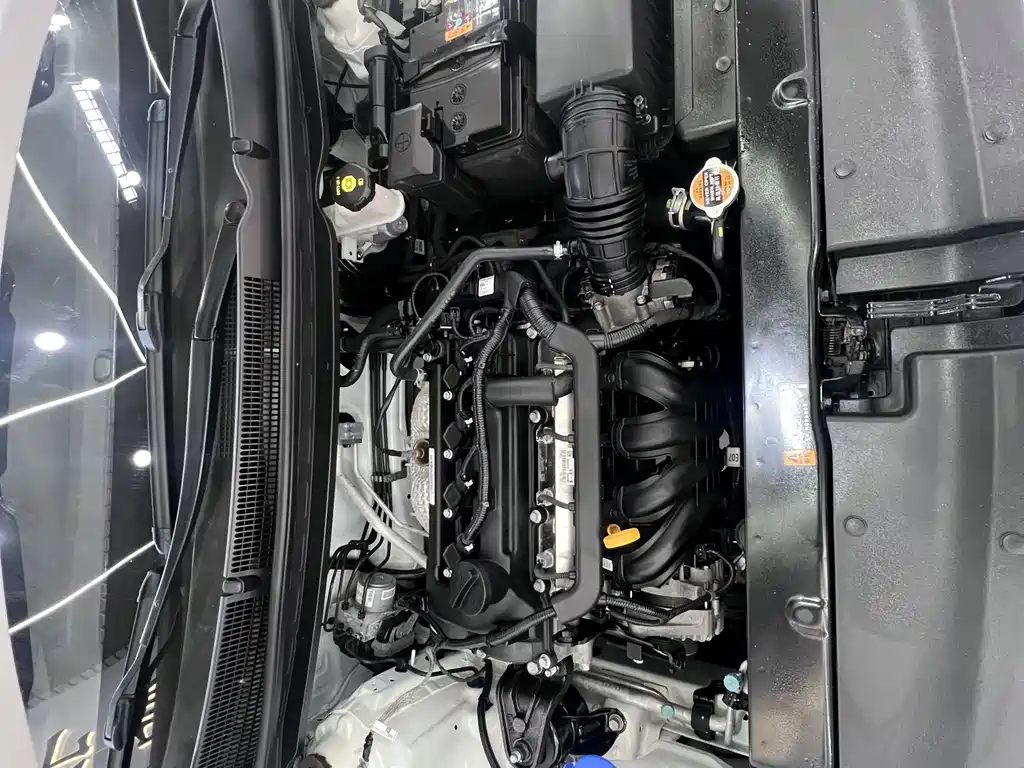 Kia KX1 2022 — фото 18