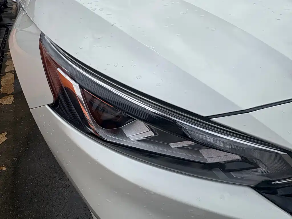 Nissan Teana 2021
