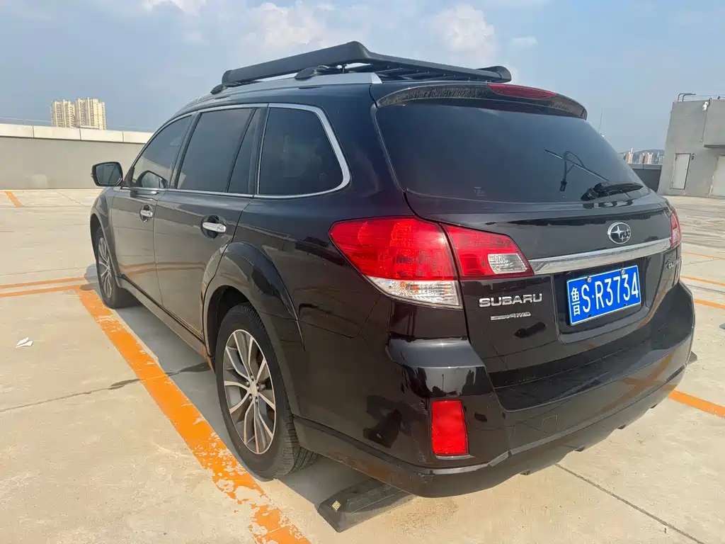 Subaru Outback 2012 — фото 5