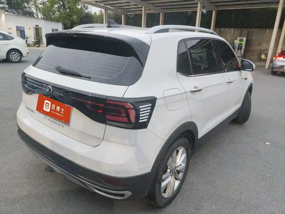 Volkswagen T-Cross 2023