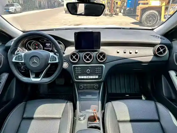 Mercedes-Benz GLA 2018