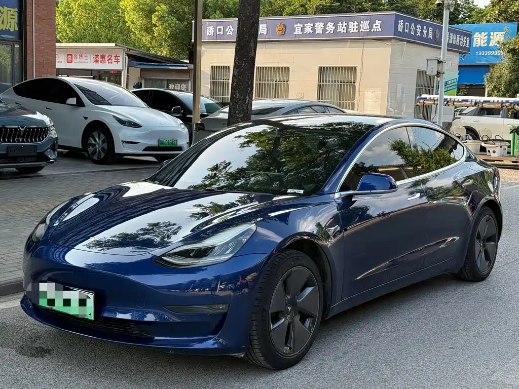 Tesla Model 3 2019 — фото 1
