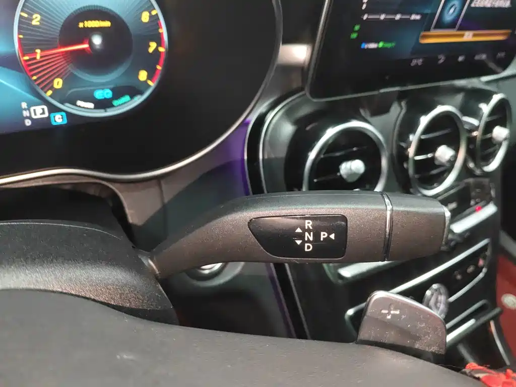 Mercedes-Benz C-Class 2021 — фото 10