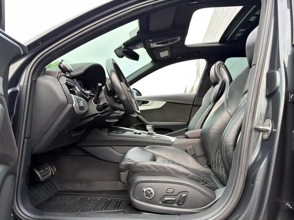 Audi S4 2019