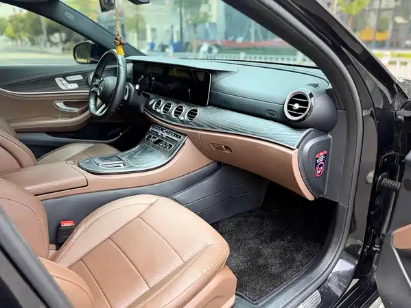 Mercedes-Benz E-Class 2020