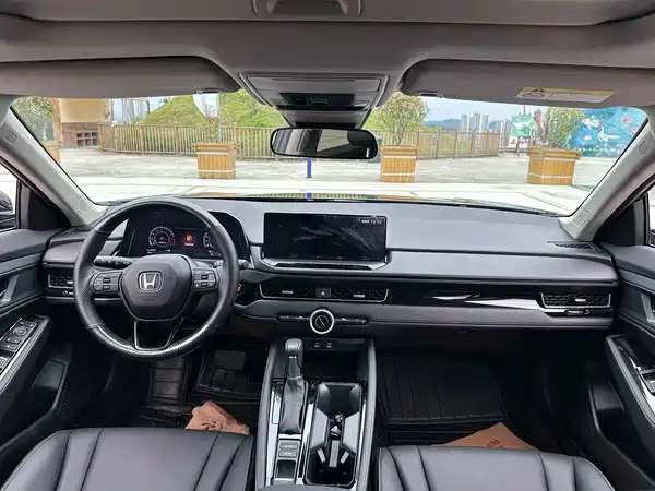 Honda Inspire 2024