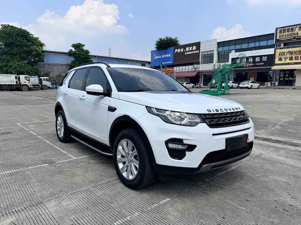 Land Rover Discovery Sport 2017 — фото 3