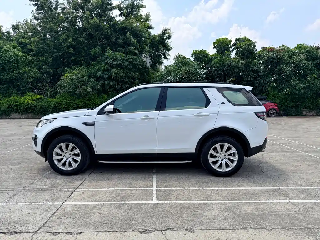 Land Rover Discovery Sport 2017 — фото 4