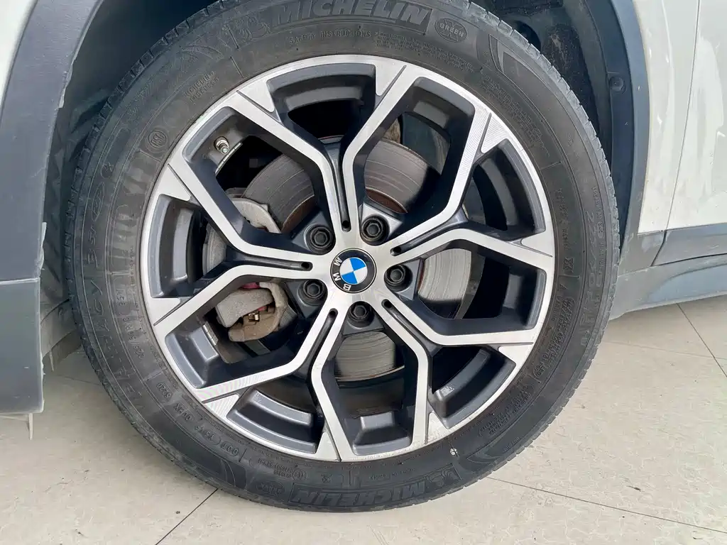 BMW X1 2021 — фото 23
