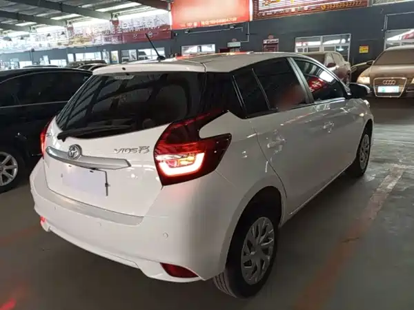 Toyota Vios FS 2021