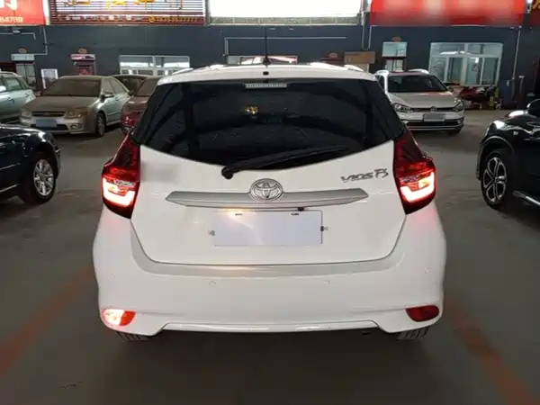 Toyota Vios FS 2021