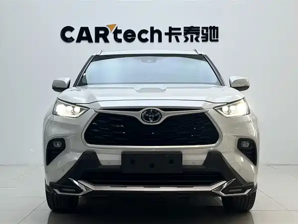 Toyota Highlander 2022