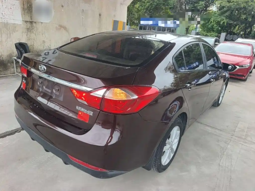 Kia K3 2016