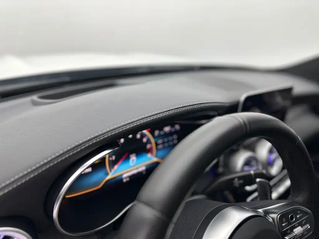 Mercedes-Benz C-Class AMG 2019 — фото 11