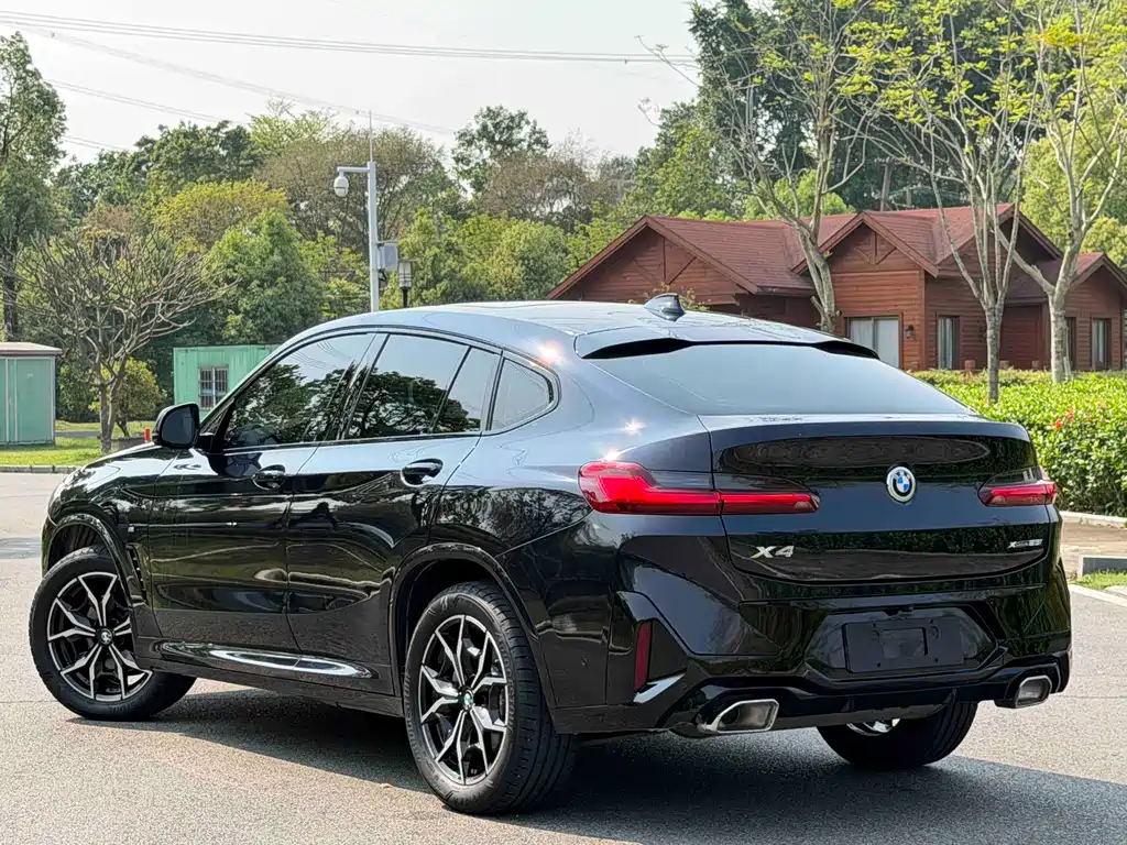 BMW X4 2023 — фото 4