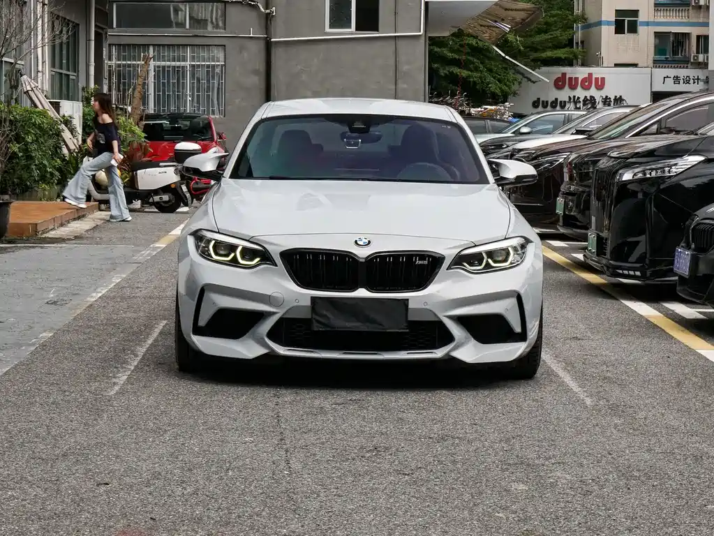 BMW M2 2019 — фото 2
