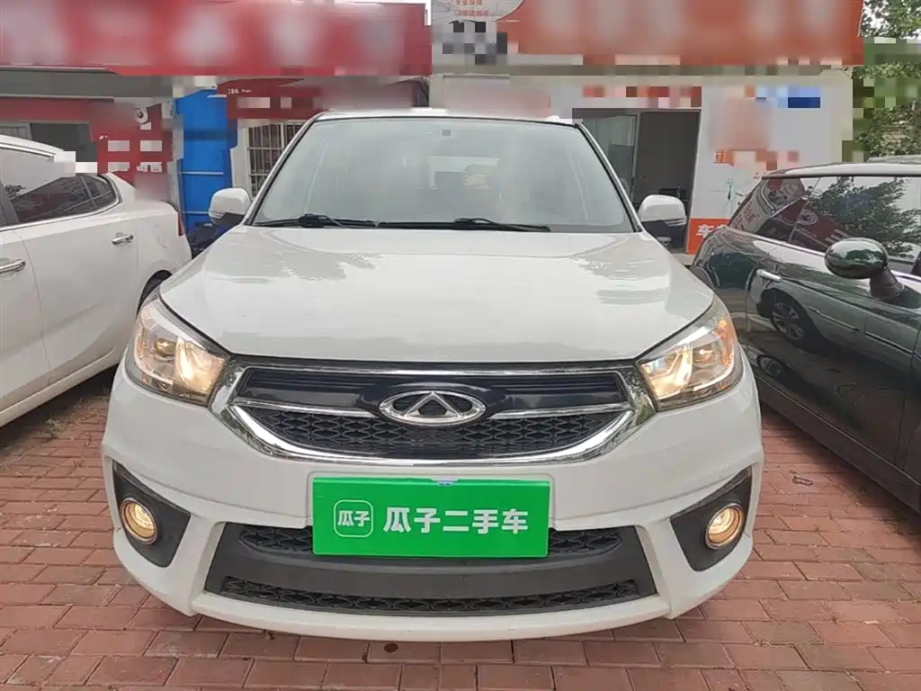 Chery Tiggo 3 2015 — фото 3