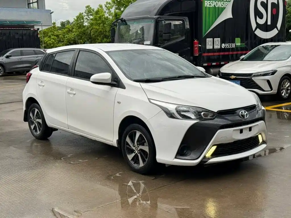 Toyota Yaris L 2017