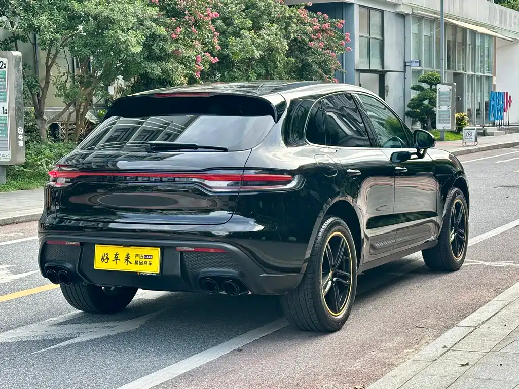 Porsche Macan 2023 — фото 4