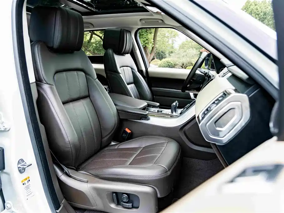 Land Rover Range Rover Sport New Energy 2019 — фото 19