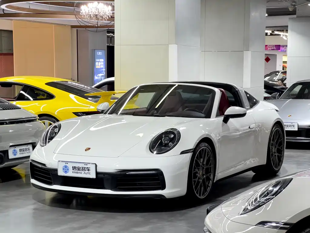 Porsche 911 2024