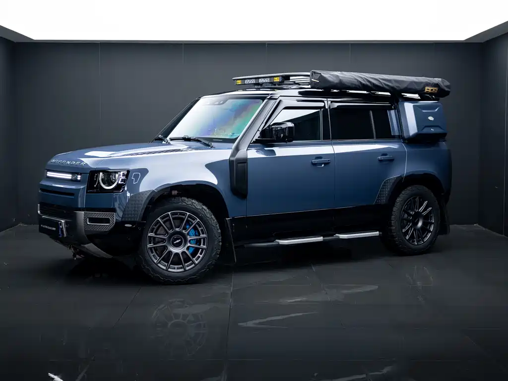 Land Rover Defender 2022 — фото 1
