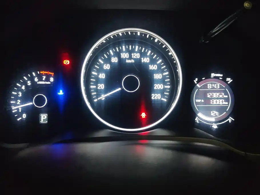 Honda Vezel 2017 — фото 14
