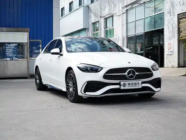 Mercedes-Benz C-Class 2021