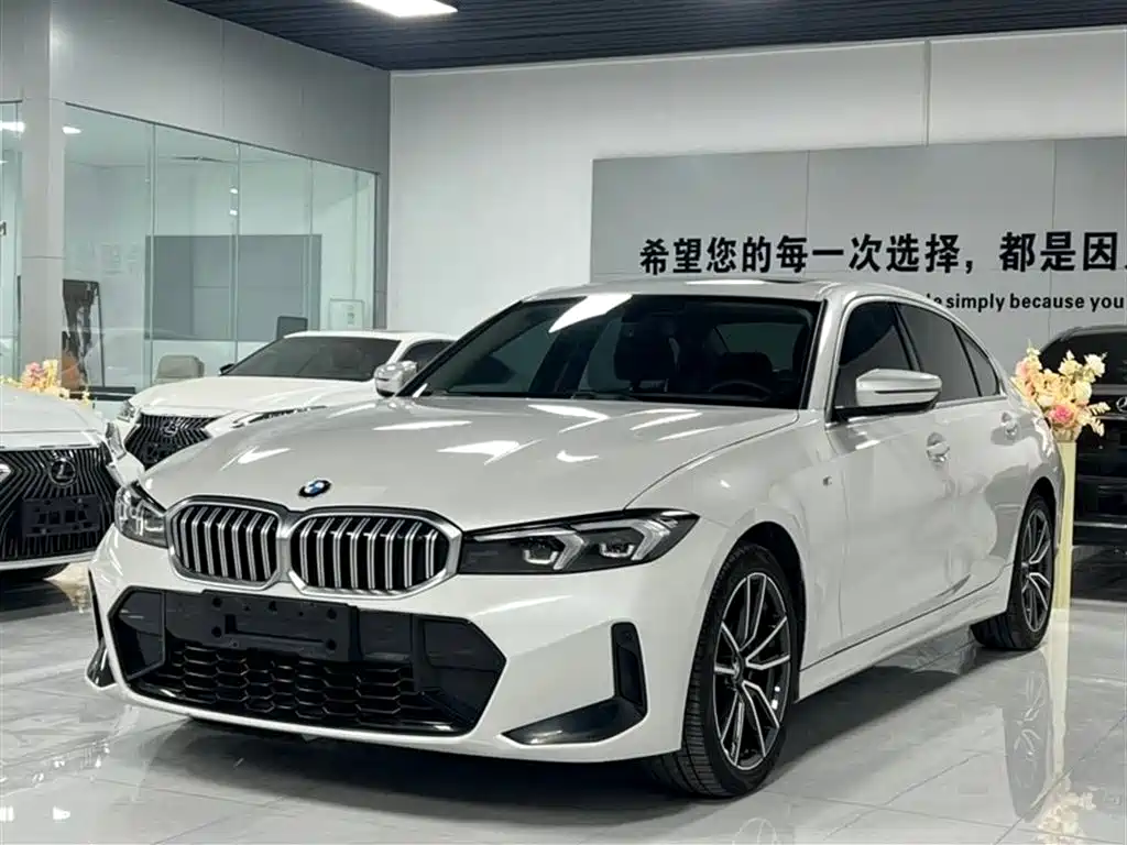 BMW 3 Series 2023