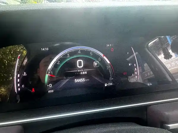 GAC Trumpchi M6 2022