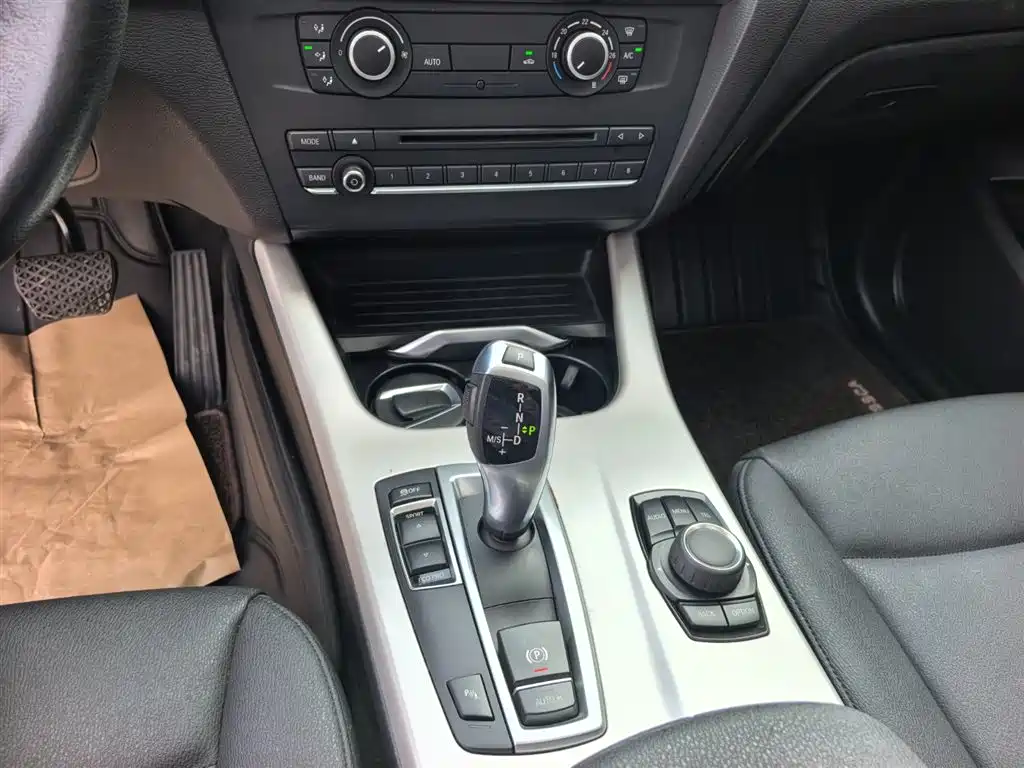 BMW X3 2017 — фото 16