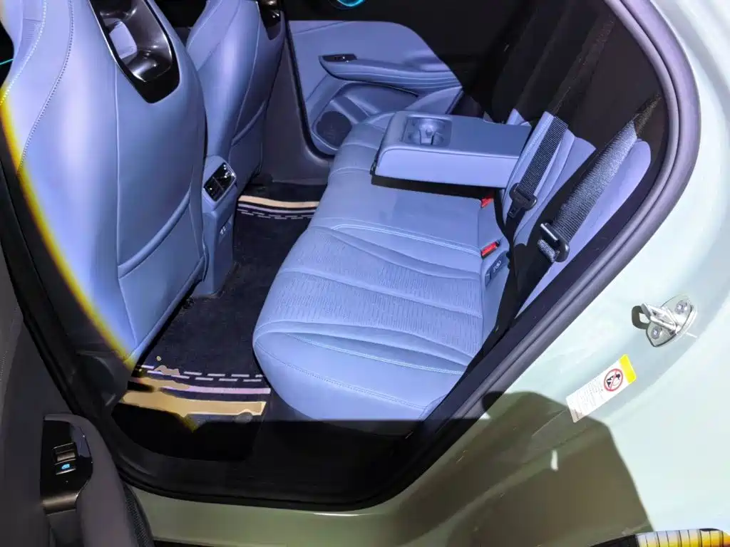 BYD Seal 06GT 2025 — фото 15