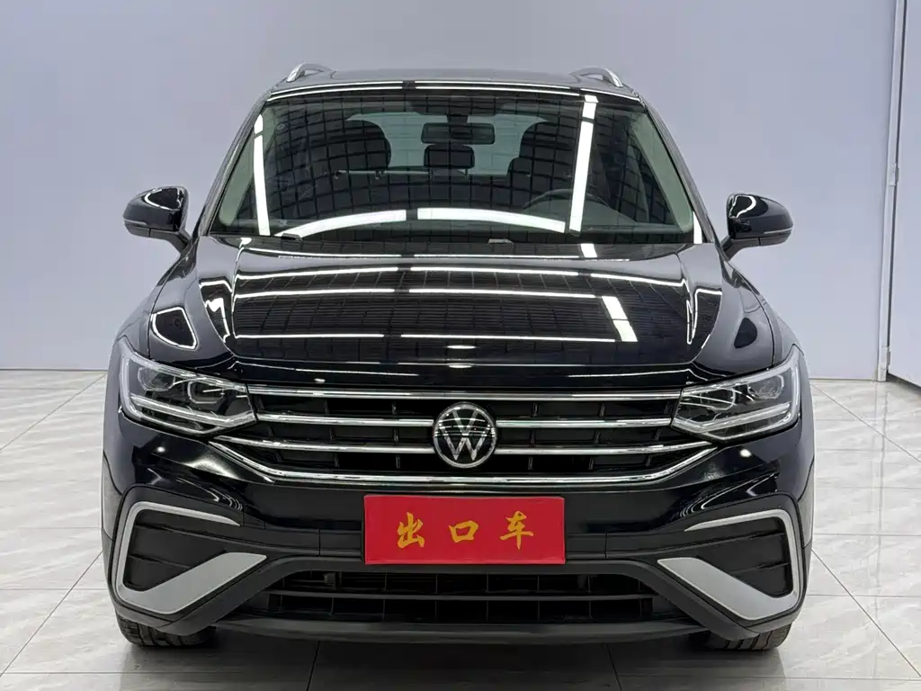 Volkswagen Tiguan L 2023 — фото 2