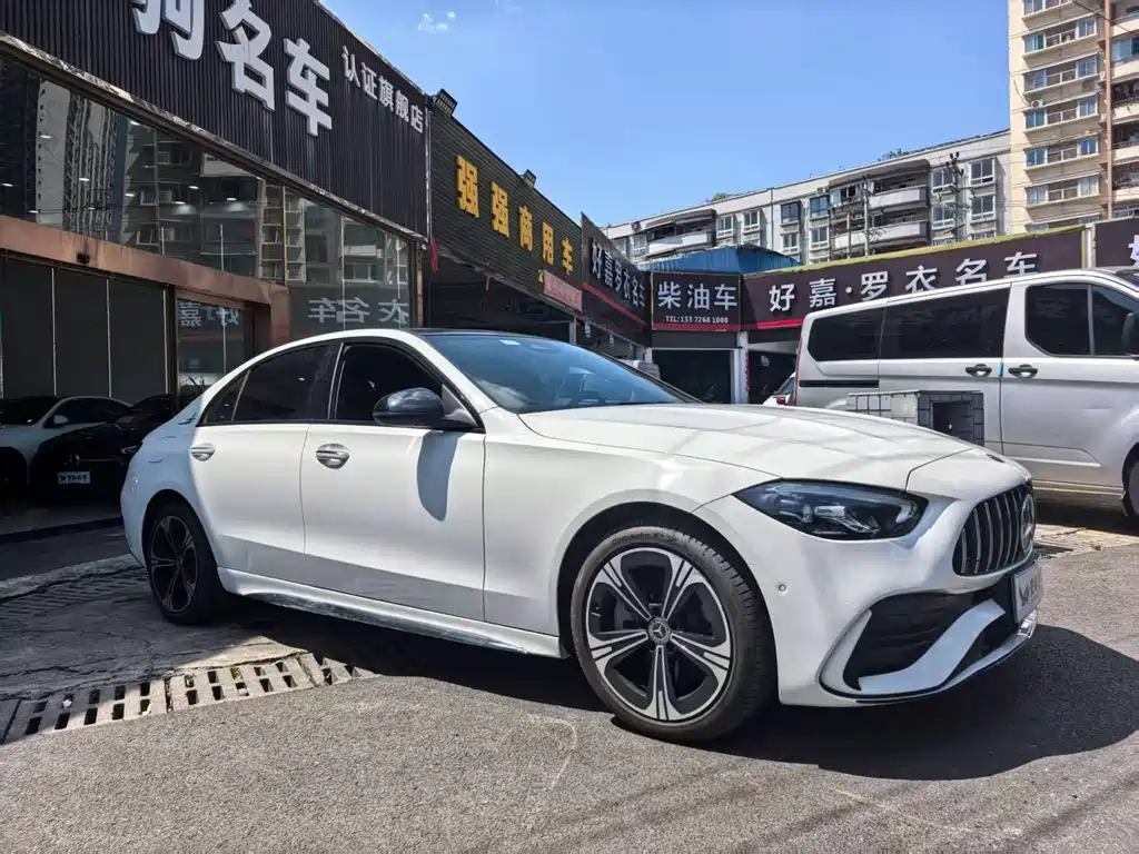 Mercedes-Benz C-Class 2021