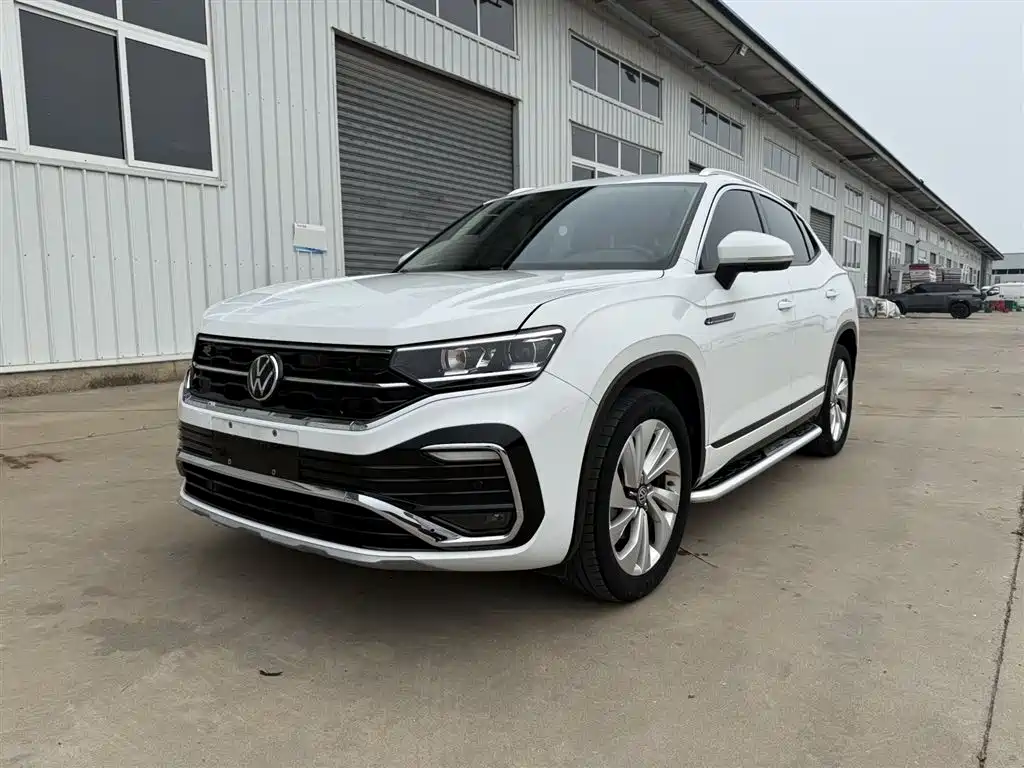 Volkswagen X 2020