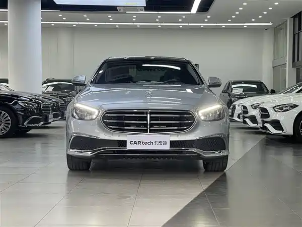 Mercedes-Benz E-Class 2023
