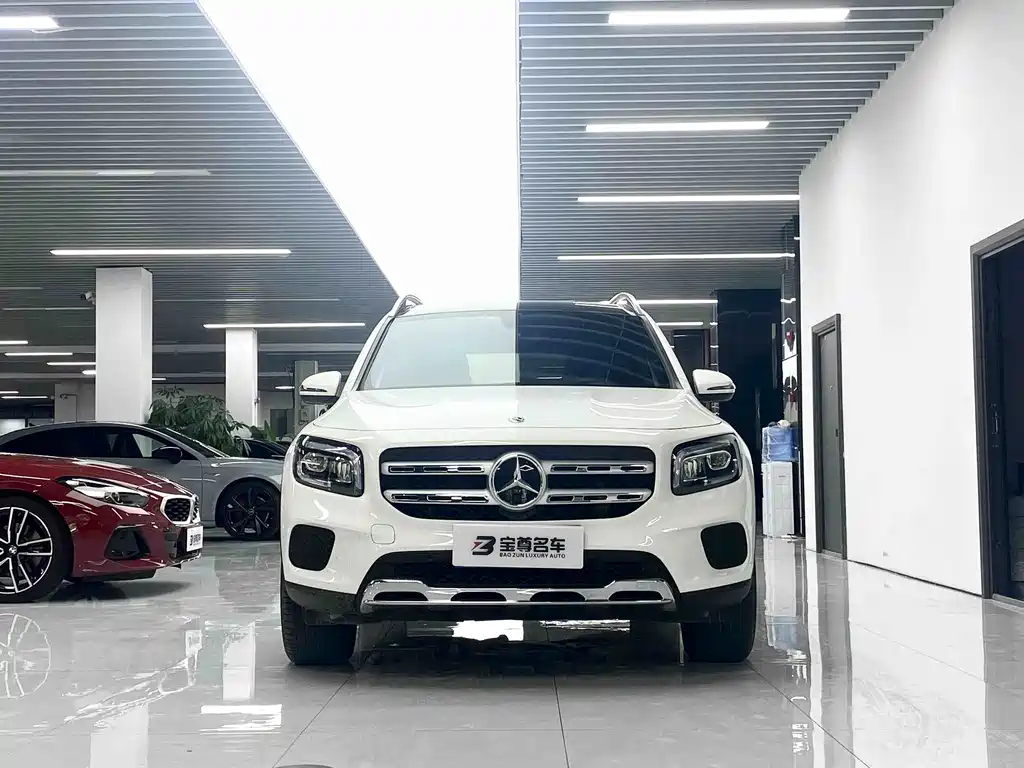 Mercedes-Benz GLB 2022