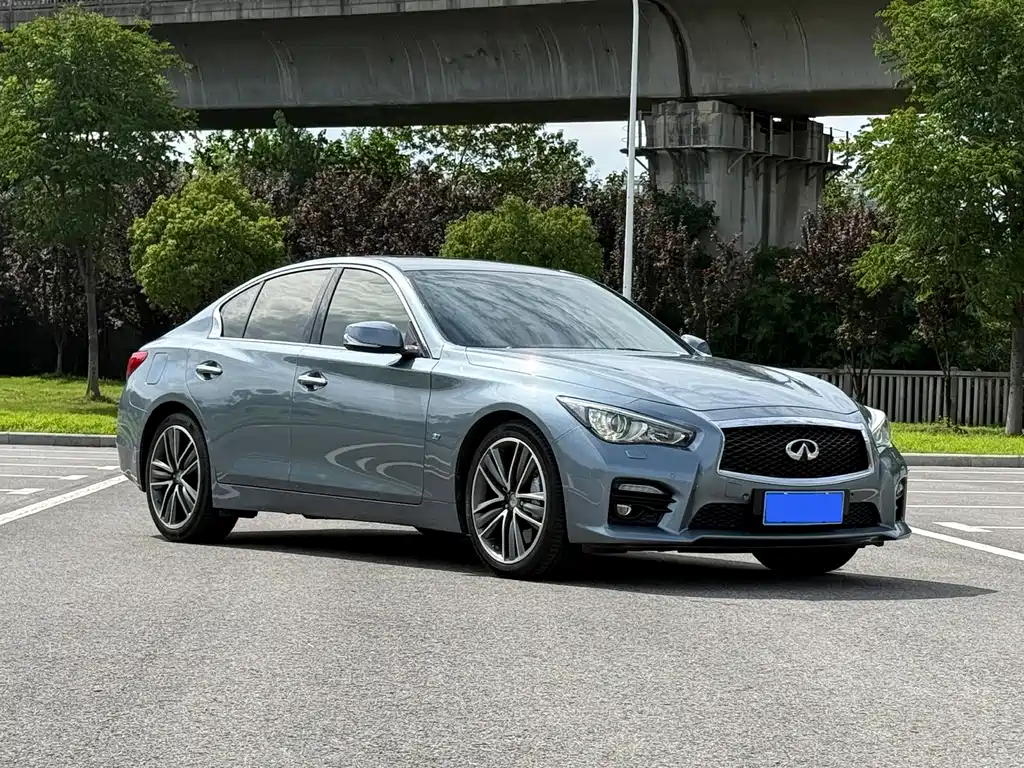 Infiniti Q50 2015 — фото 3