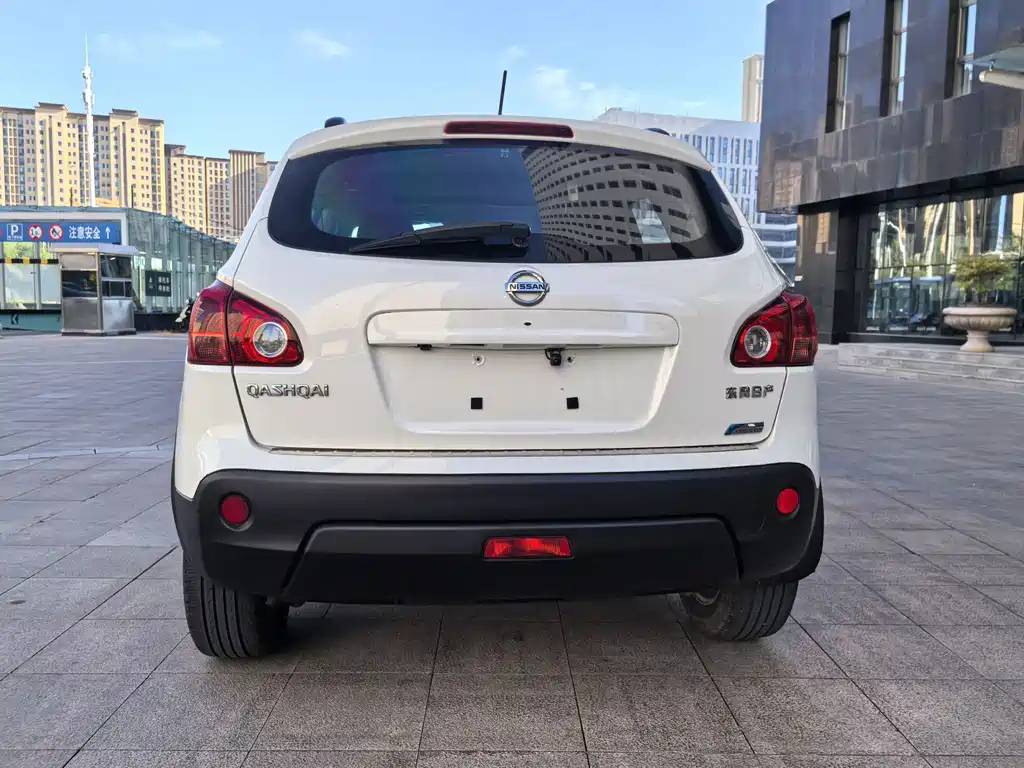 Nissan Qashqai 2015 — фото 8