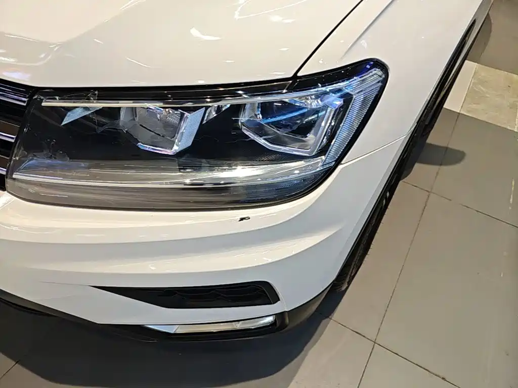 Volkswagen Tiguan L 2019 — фото 24
