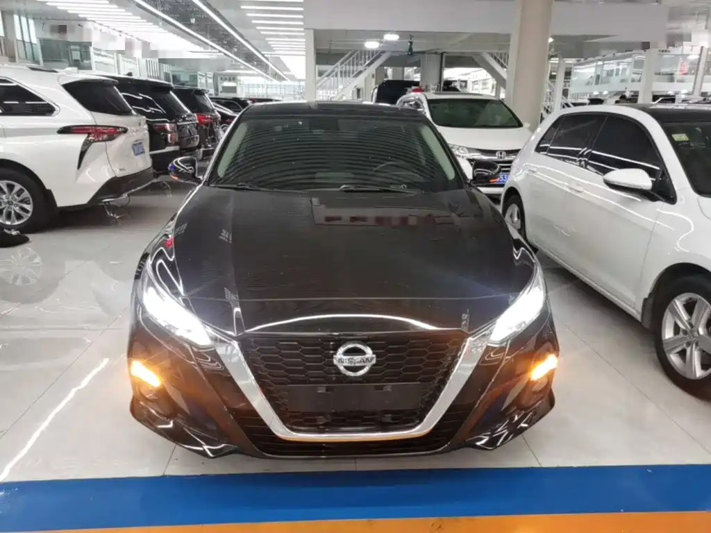 Nissan Teana 2021