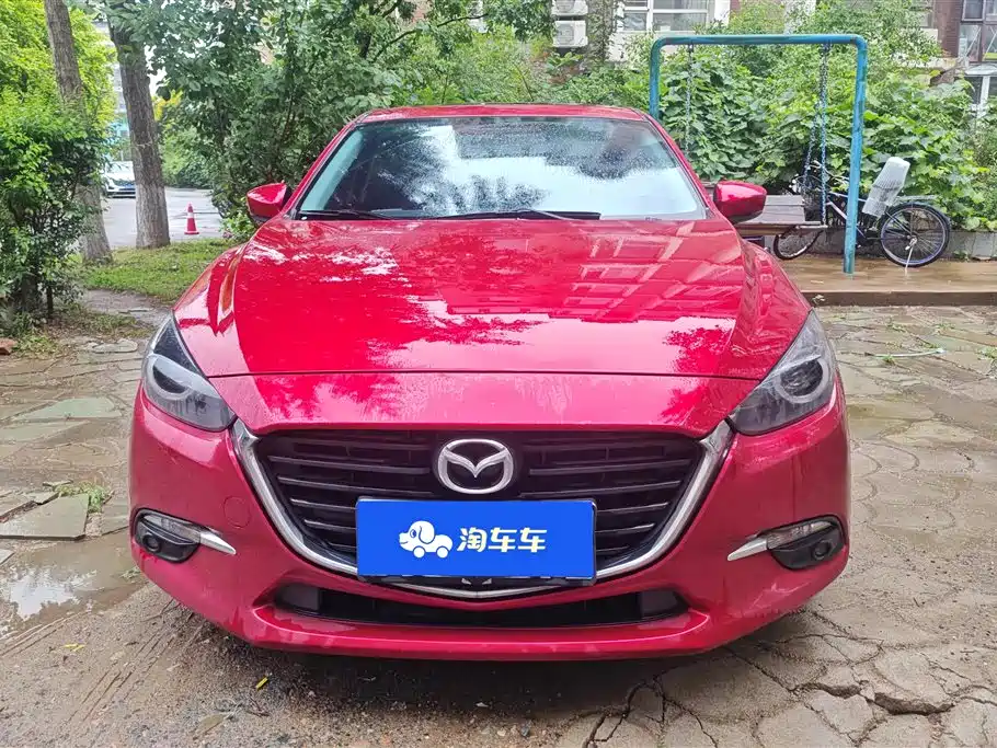Mazda 3 Axela 2018 — фото 2