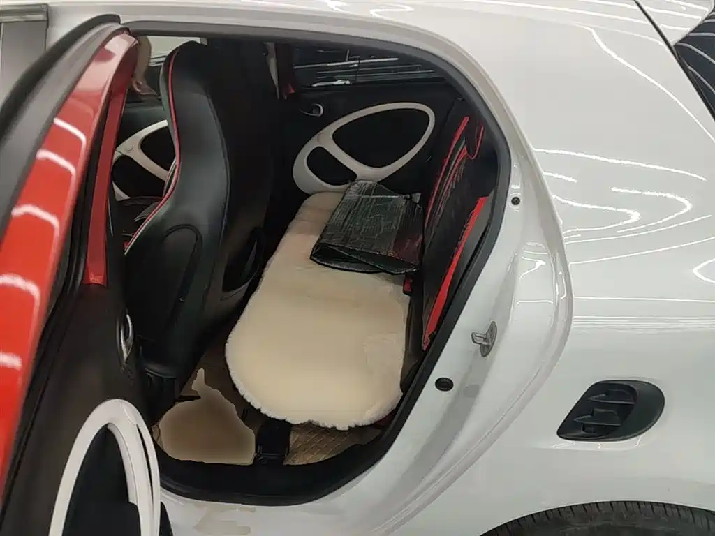smart Forfour 2018 — фото 17