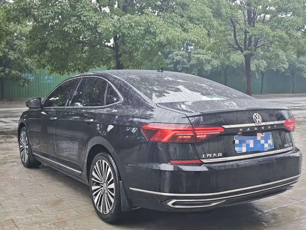 Volkswagen Passat 2019 — фото 6