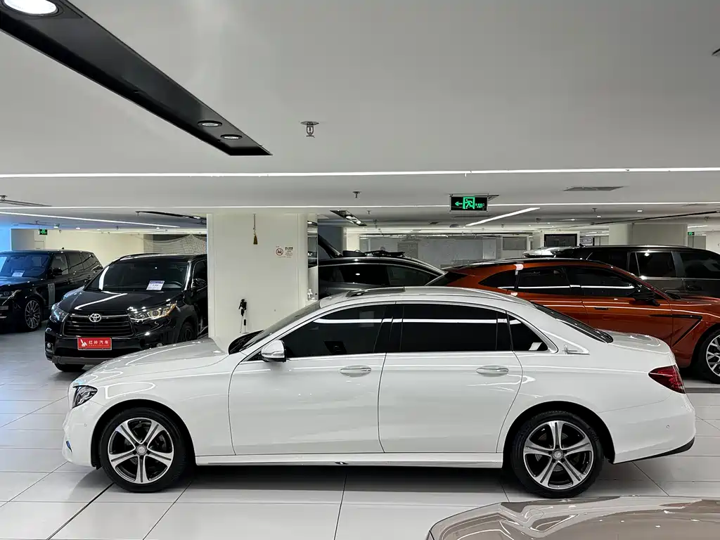 Mercedes-Benz E-Class 2017