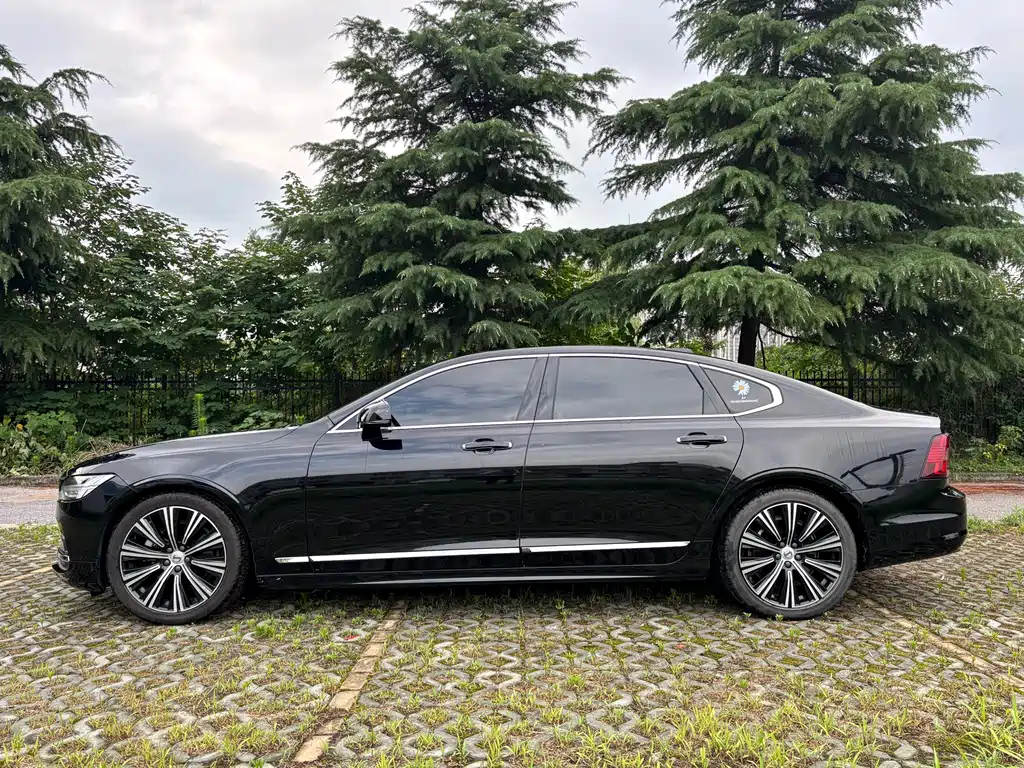Volvo S90 2022 — фото 3