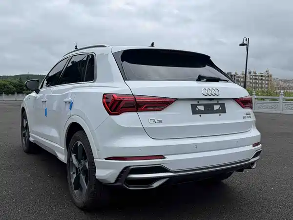 Audi Q3 2022