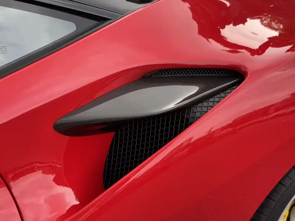 Ferrari F8 2022 — фото 13